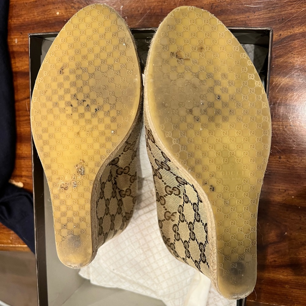 Gucci wedges - worn once ! 4 in wedges in original box. - Picture 3 of 6